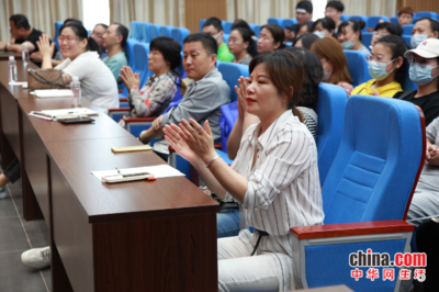 山东烟台芝罘区成功举办《2021年山东高考政策及志愿填报说明会》